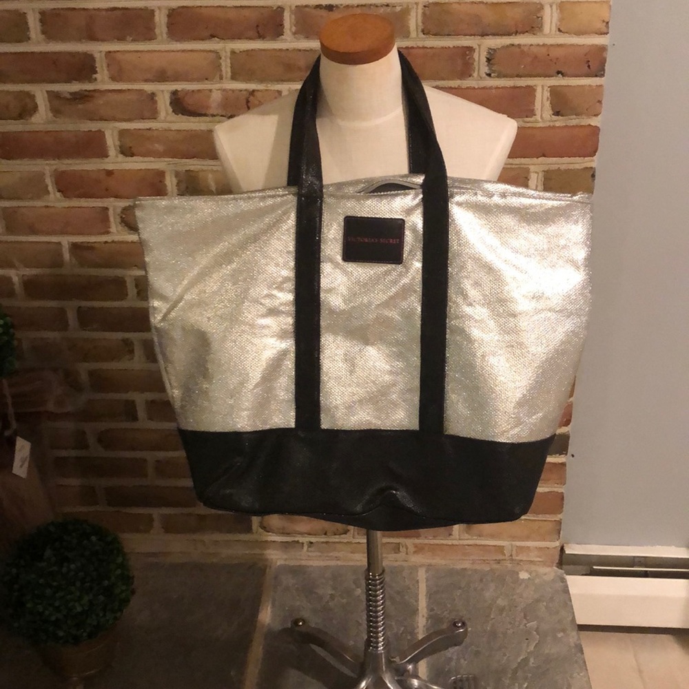 Lager Victoria secret tote